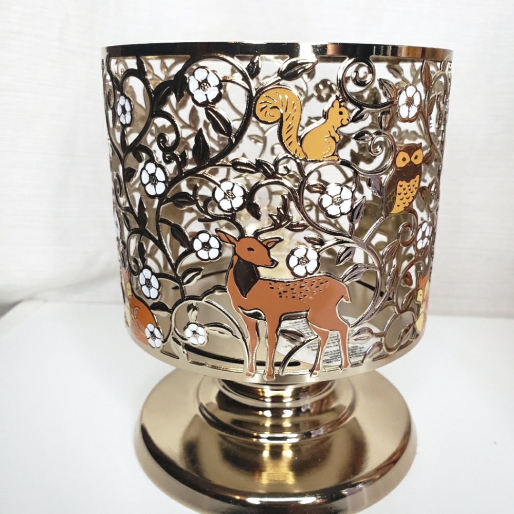 BBW WOODLAND CRITTER 3 WICK PEDESTAL CANDLE HOLDER